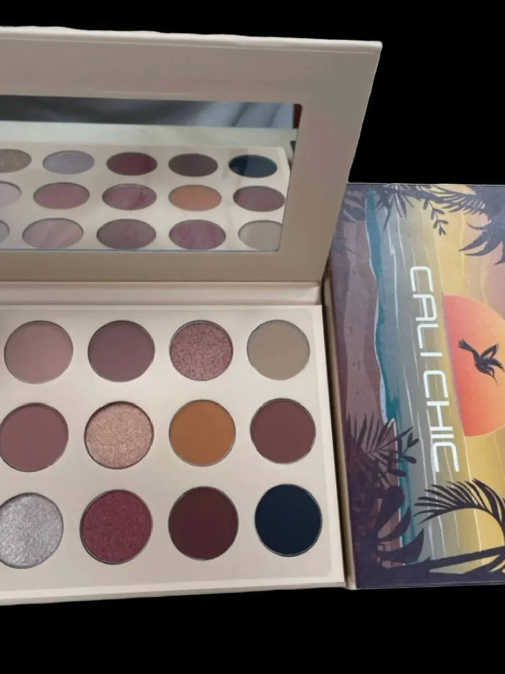 Cali Chic Eyeshadow Palette Celebrity Smoky Cosmetic Make Up